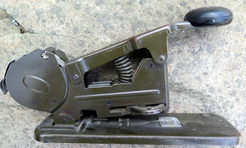 BATES MODEL 'B' SPOOL-FED STAPLER.